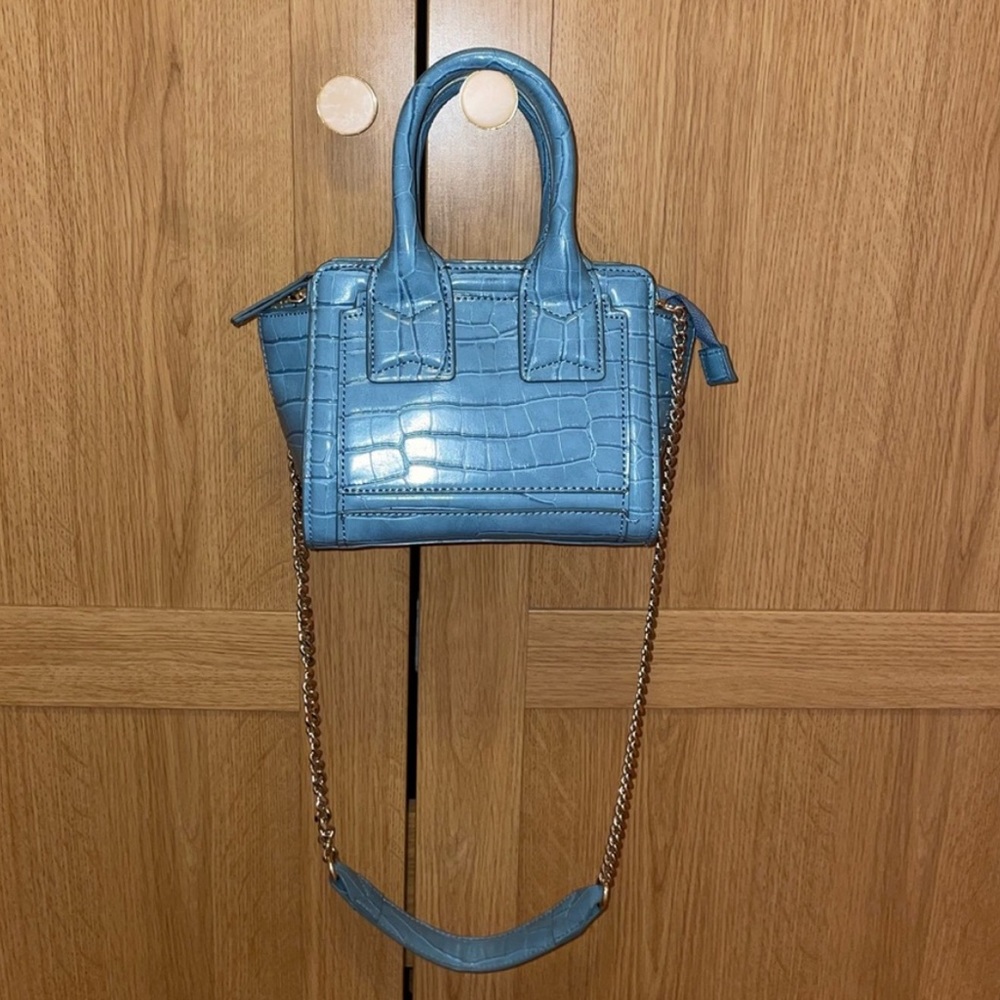 Blue Croc Bag - Picture 2 of 5